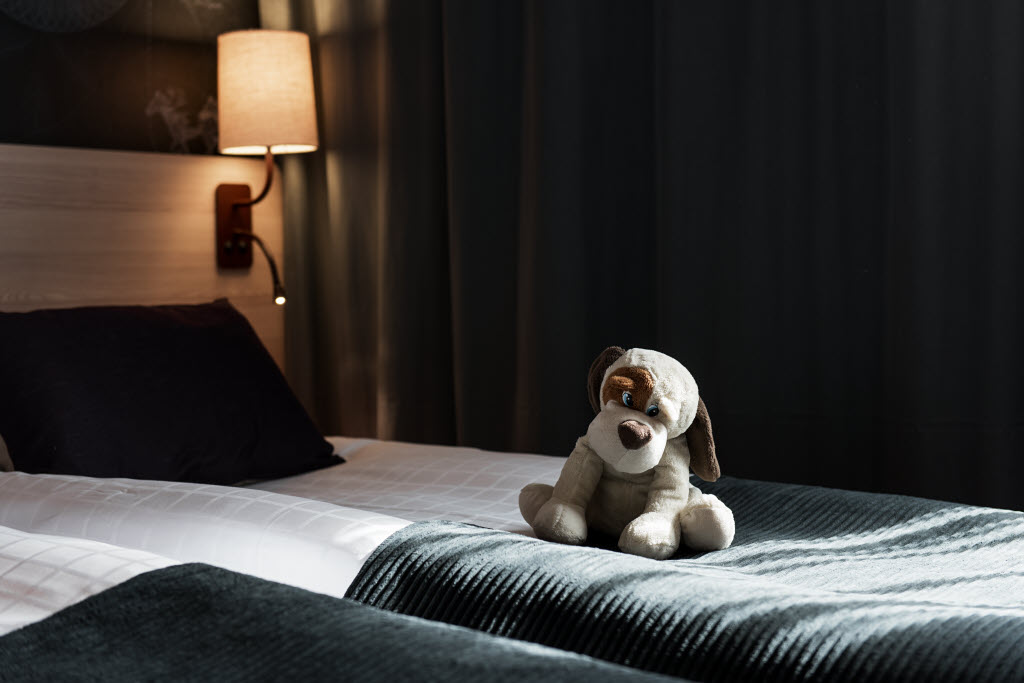 Urheberrecht: Fotograf Jimmy Eriksson AB
Tomtebogatan 30, 113 38 Stockholm
0703734429
info@jimmyeriksson.se Scandic Täby family room